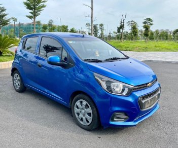 Chevrolet Spark   2018 - Cần bán gấp Chevrolet Spark sản xuất 2018, màu xanh lam  