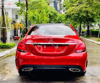 Mercedes-Benz C300   2019 - Bán xe Mercedes C300 AMG năm 2019, màu đỏ chính chủ