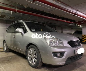 Kia Carens 2013 - Bán Kia Carens sản xuất 2013, màu bạc xe gia đình