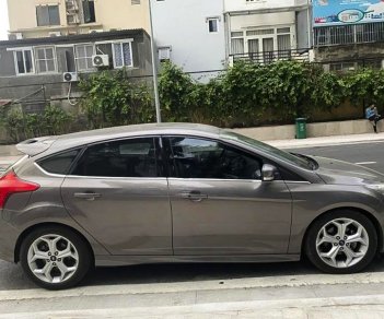 Ford Focus   Titanium  2015 - Bán xe Ford Focus Titanium đời 2015, màu nâu còn mới, 465 triệu