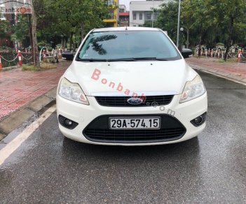 Ford Focus   1.8 AT  2013 - Bán Ford Focus 1.8 AT đời 2013, màu trắng