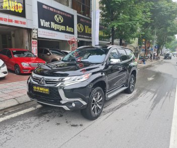 Mitsubishi Pajero Sport 3.0G 4x2 AT  2019 - Bán ô tô Mitsubishi Pajero Sport 3.0G 4x2 AT sản xuất năm 2019, màu đen, nhập khẩu nguyên chiếc giá cạnh tranh