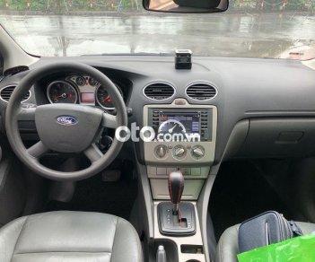 Ford Focus 2012 - Cần bán xe Ford Focus sản xuất 2012, màu trắng  