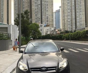 Ford Focus   Titanium  2015 - Bán xe Ford Focus Titanium đời 2015, màu nâu còn mới, 465 triệu