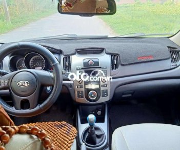 Kia Forte 2010 - Cần bán xe Kia Forte đời 2010 giá cạnh tranh