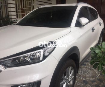 Hyundai Tucson 2021 - Cần bán xe Hyundai Tucson đời 2021, màu trắng giá cạnh tranh