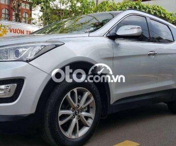 Hyundai Santa Fe 2013 - Cần bán gấp Hyundai Santa Fe sản xuất năm 2013, nhập khẩu nguyên chiếc, 705tr