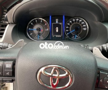 Toyota Fortuner 2018 - Cần bán Toyota Fortuner năm sản xuất 2018, nhập khẩu nguyên chiếc