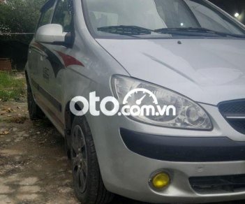 Hyundai Getz 2010 - Bán xe Hyundai Getz đời 2010, màu bạc