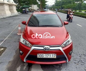 Toyota Yaris  G 2015 - Cần bán gấp Toyota Yaris G năm sản xuất 2015, màu đỏ, xe nhập chính chủ, giá chỉ 473 triệu