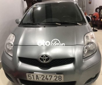 Toyota Yaris 2011 - Bán ô tô Toyota Yaris năm sản xuất 2011, màu bạc, nhập khẩu nguyên chiếc, giá chỉ 350 triệu