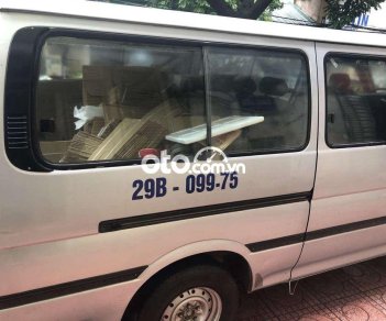 Toyota Hiace 2002 - Cần bán lại xe Toyota Hiace 2002, màu bạc