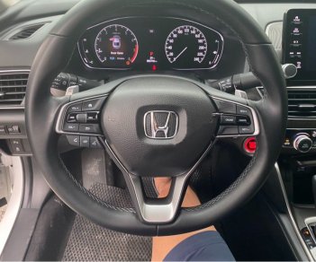 Honda Accord   1.5 Turbo 2019 - Cần bán gấp Honda Accord 1.5 Turbo đời 2019, màu trắng, xe nhập