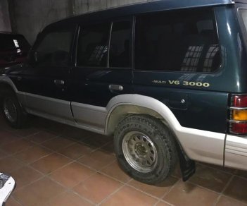 Mitsubishi Pajero     2000 - Bán ô tô Mitsubishi Pajero sản xuất năm 2000, màu xanh lam  