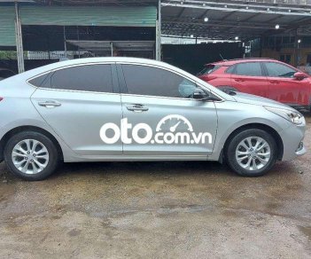 Hyundai Accent 2020 - Bán Hyundai Accent sản xuất 2020, màu bạc 