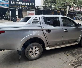 Mitsubishi Triton   4x2 AT 2017 - Bán Mitsubishi Triton 4x2 AT 2017, màu bạc, xe nhập, giá 465tr