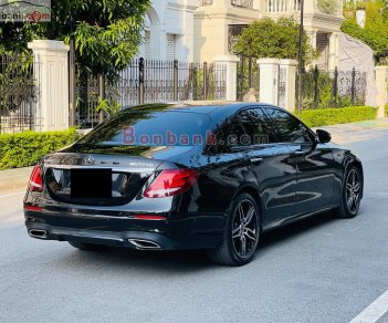 Mercedes-Benz E300 2019 - Bán Mercedes E300 sản xuất năm 2019, màu đen