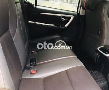 Toyota Fortuner   2019 - Cần bán Toyota Fortuner năm sản xuất 2019, màu trắng xe gia đình, giá chỉ 965 triệu