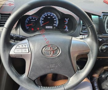 Toyota Fortuner 2015 - Bán Toyota Fortuner đời 2015, màu bạc