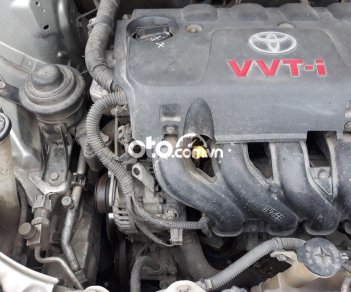 Toyota Vios 2015 - Cần bán xe Toyota Vios năm 2015, màu bạc, 320 triệu