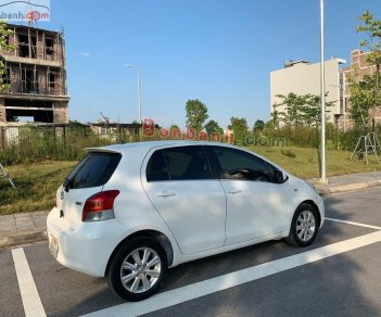 Toyota Yaris 2011 - Cần bán gấp Toyota Yaris đời 2011, xe nhập, giá tốt