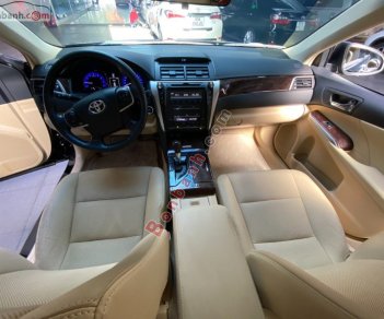 Toyota Camry   2.0E 2015 - Cần bán lại xe Toyota Camry 2.0E 2015, màu đen