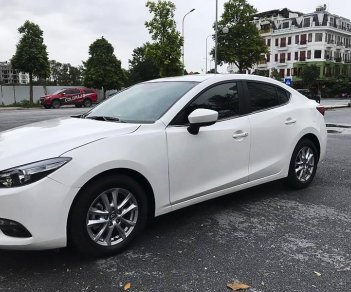 Mazda 3     2019 - Bán Mazda 3 đời 2019, màu trắng còn mới