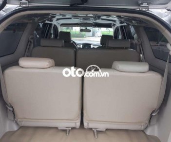 Toyota Innova  2.0E 2016 - Bán Toyota Innova 2.0E sản xuất năm 2016, màu bạc, giá 435tr