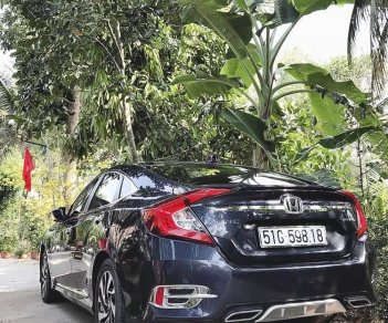 Honda Civic 2018 - Bán xe Honda Civic sản xuất năm 2018, màu xanh lam còn mới, giá 658tr