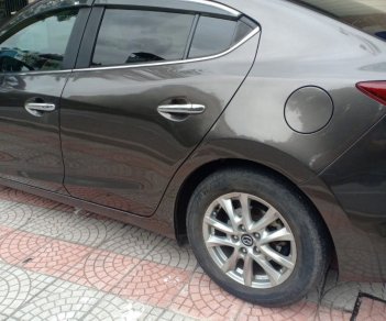 Mazda 3   1.5 AT  2017 - Cần bán gấp Mazda 3 1.5 AT sản xuất 2017, màu nâu