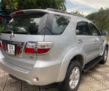 Toyota Fortuner   2.5G  2009 - Xe Toyota Fortuner 2.5G sản xuất 2009, màu bạc ít sử dụng