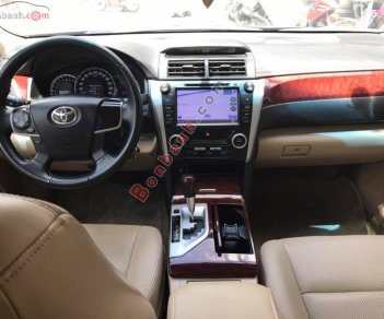 Toyota Camry   2.5G  2014 - Cần bán gấp Toyota Camry 2.5G đời 2014, màu đen