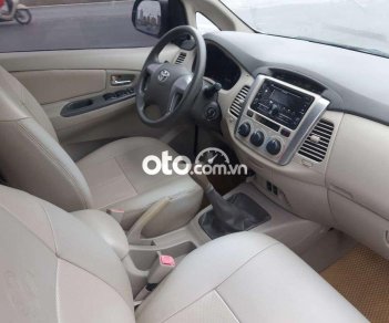 Toyota Innova  2.0E 2016 - Bán Toyota Innova 2.0E sản xuất năm 2016, màu bạc, giá 435tr