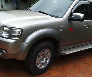 Ford Everest 2007 - Cần bán gấp Ford Everest đời 2007, màu hồng xe gia đình