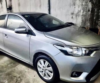 Toyota Vios   1.5E   2017 - Cần bán lại xe Toyota Vios 1.5E năm sản xuất 2017, màu bạc 