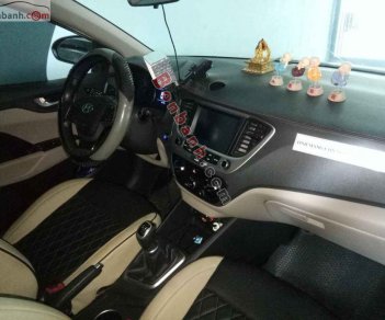 Hyundai Accent   1.4 MT Base  2019 - Bán ô tô Hyundai Accent 1.4 MT Base năm sản xuất 2019, màu bạc, giá tốt