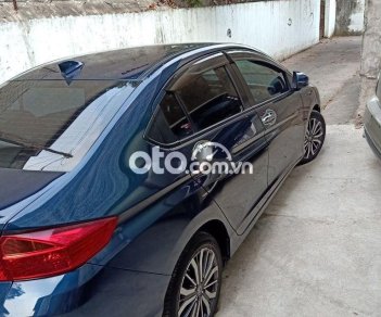 Honda City 2017 - Bán xe Honda City đời 2017, màu xanh lam xe gia đình