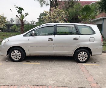 Toyota Innova 2009 - Bán Toyota Innova sản xuất 2009, màu bạc