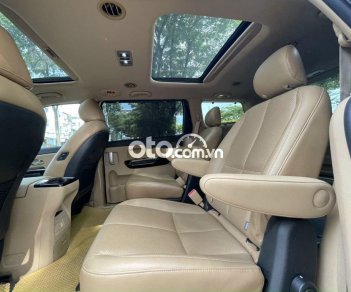 Kia Sedona      2019 - Bán Kia Sedona sản xuất năm 2019, màu trắng còn mới, giá 980tr