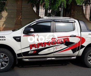 Ford Ranger 2015 - Bán Ford Ranger 2015, màu trắng, nhập khẩu nguyên chiếc xe gia đình, giá 700tr