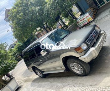 Mitsubishi Pajero Sport 2001 - Cần bán lại xe Mitsubishi Pajero Sport năm sản xuất 2001, màu xám, nhập khẩu nguyên chiếc còn mới, giá tốt