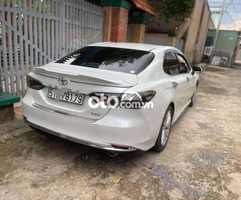 Toyota Camry 2020 - Cần bán xe Toyota Camry sản xuất 2020, màu trắng, nhập khẩu  