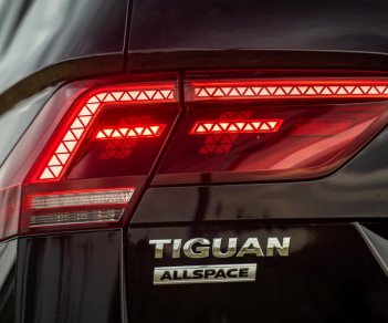 Volkswagen Tiguan 2021 - Volkswagen Tiquan Luxury S 2021- hỗ trợ phí trước bạ