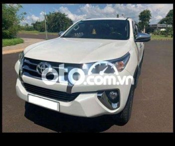 Toyota Fortuner 2017 - Bán Toyota Fortuner sản xuất năm 2017, màu trắng còn mới giá cạnh tranh