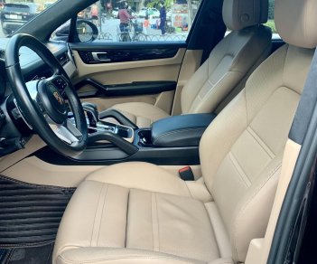 Porsche Cayenne 2019 - Màu nâu, nội thất kem