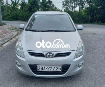 Hyundai i20  AT 2011 - Bán Hyundai i20 AT sản xuất 2011, màu bạc, nhập khẩu  