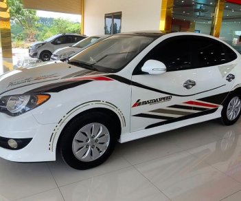 Hyundai Avante   1.6MT  2012 - Bán Hyundai Avante 1.6MT năm 2012, màu trắng