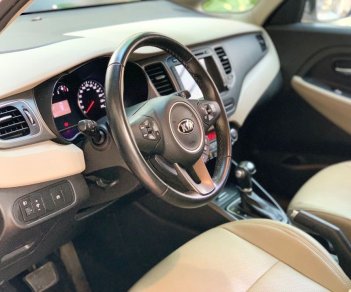 Kia Rondo  AT 2019 - Cần bán xe Kia Rondo AT sản xuất năm 2019, màu trắng giá cạnh tranh