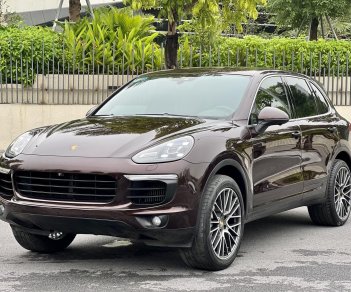 Porsche Cayenne 2016 - Cần bán xe màu nâu