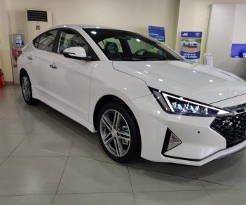 Hyundai Elantra 2021 - Elantra 2021 có sẵn, giao nhanh, hỗ trợ vay lên 85%, ưu đãi giảm giá 80 triệu